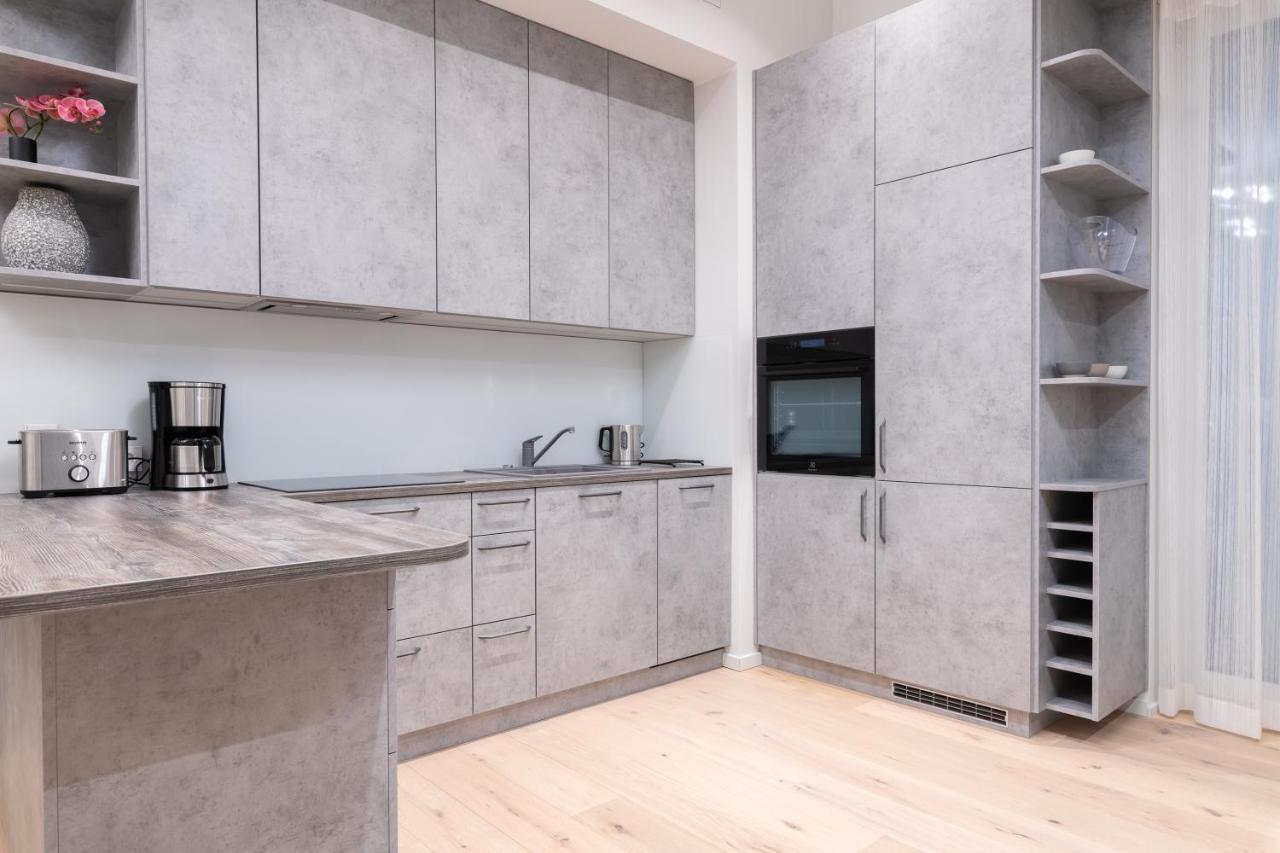 Dashaus 2 Bedroom Apartment Tallinn Exterior photo